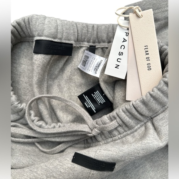 Heather Grey Essentials Fear Of God Lounge Sweatpants - Picture 5 of 5
